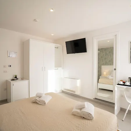 Residenza La Torre Oda ve Kahvaltı
