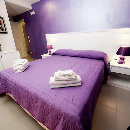 Residenza La Torre לינה וארוחת בוקר