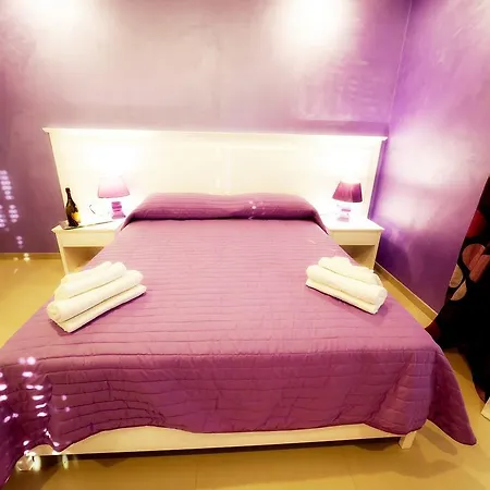Residenza La Torre 4* טרופאה