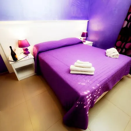 Residenza La Torre 4* טרופאה