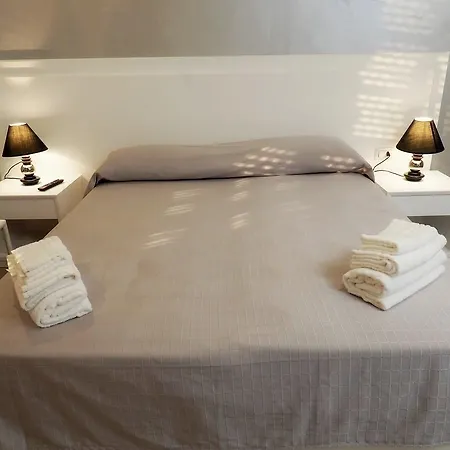 לינה וארוחת בוקר Residenza La Torre 4*