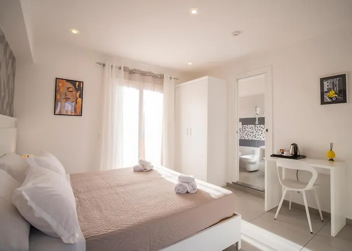 Residenza La Torre Bed & Breakfast Tropea