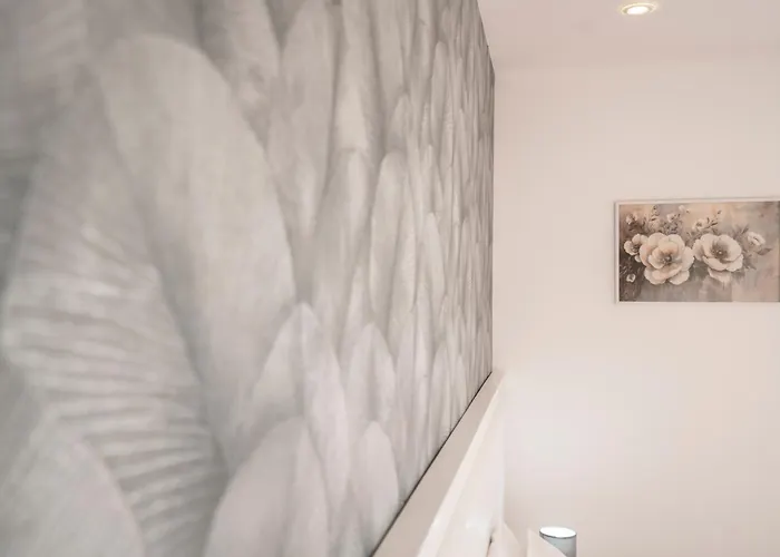 Residenza La Torre Bed & Breakfast 4*