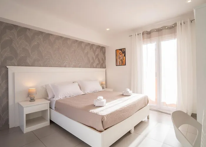 Residenza La Torre Bed & Breakfast 4*