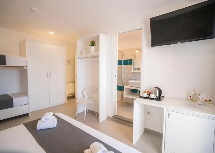 Residenza La Torre Bed & Breakfast Tropea